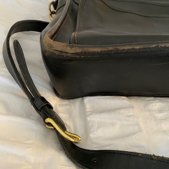 Vintage Coach Leather Messenger Bag - Picture 6 of 7